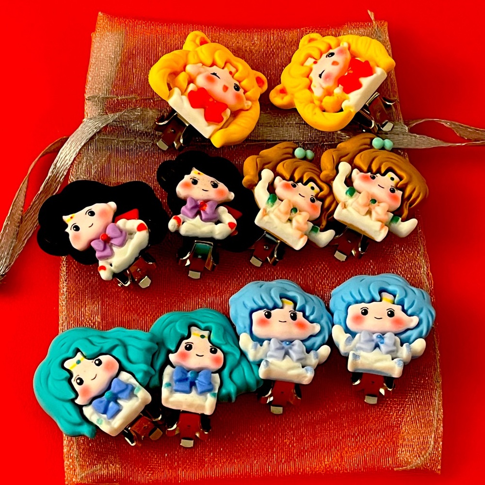 Sailermoon ear clip set